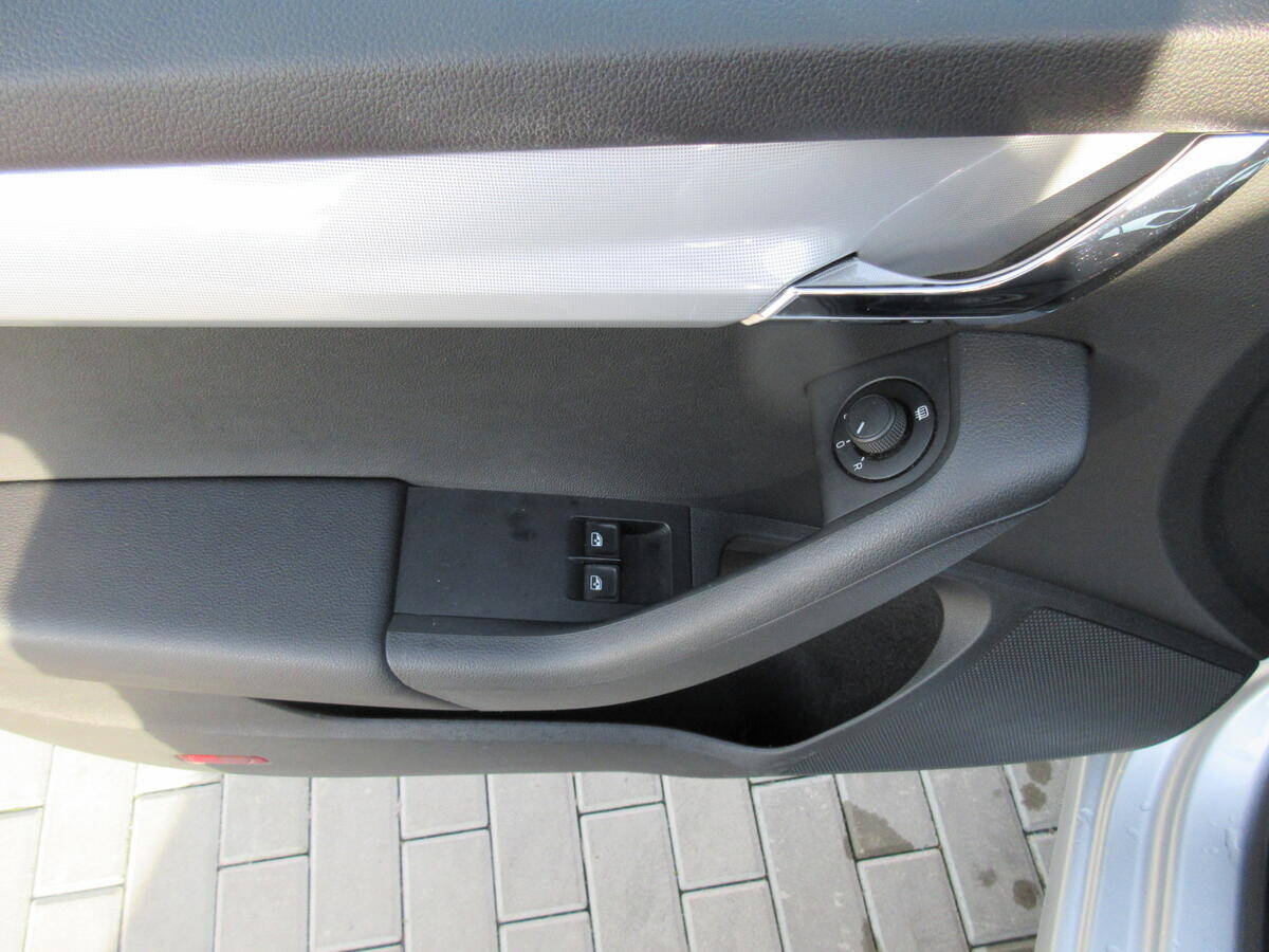 Škoda Octavia 1,4 TSI110kW DSG Combi Ambiti.