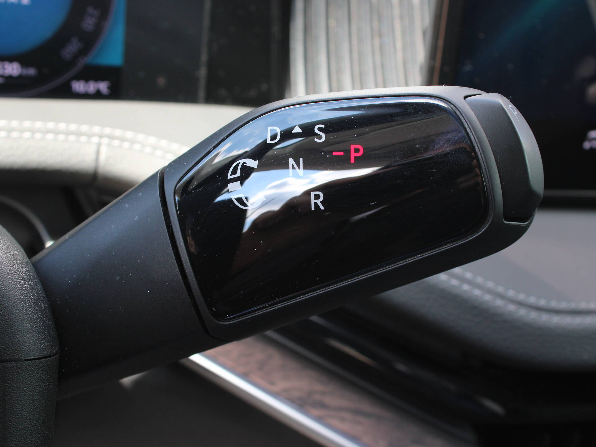 product-gallery-image