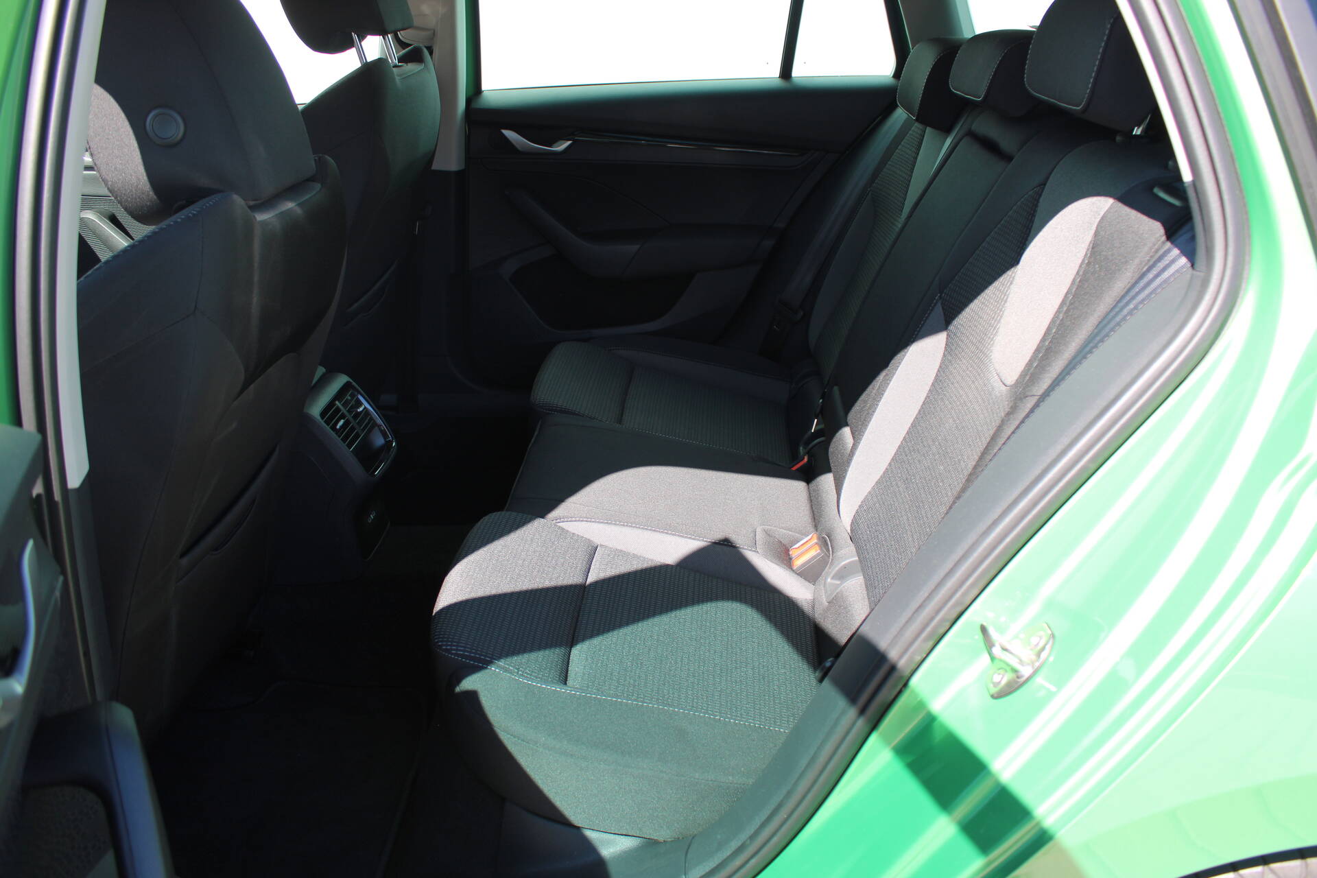 product-gallery-image