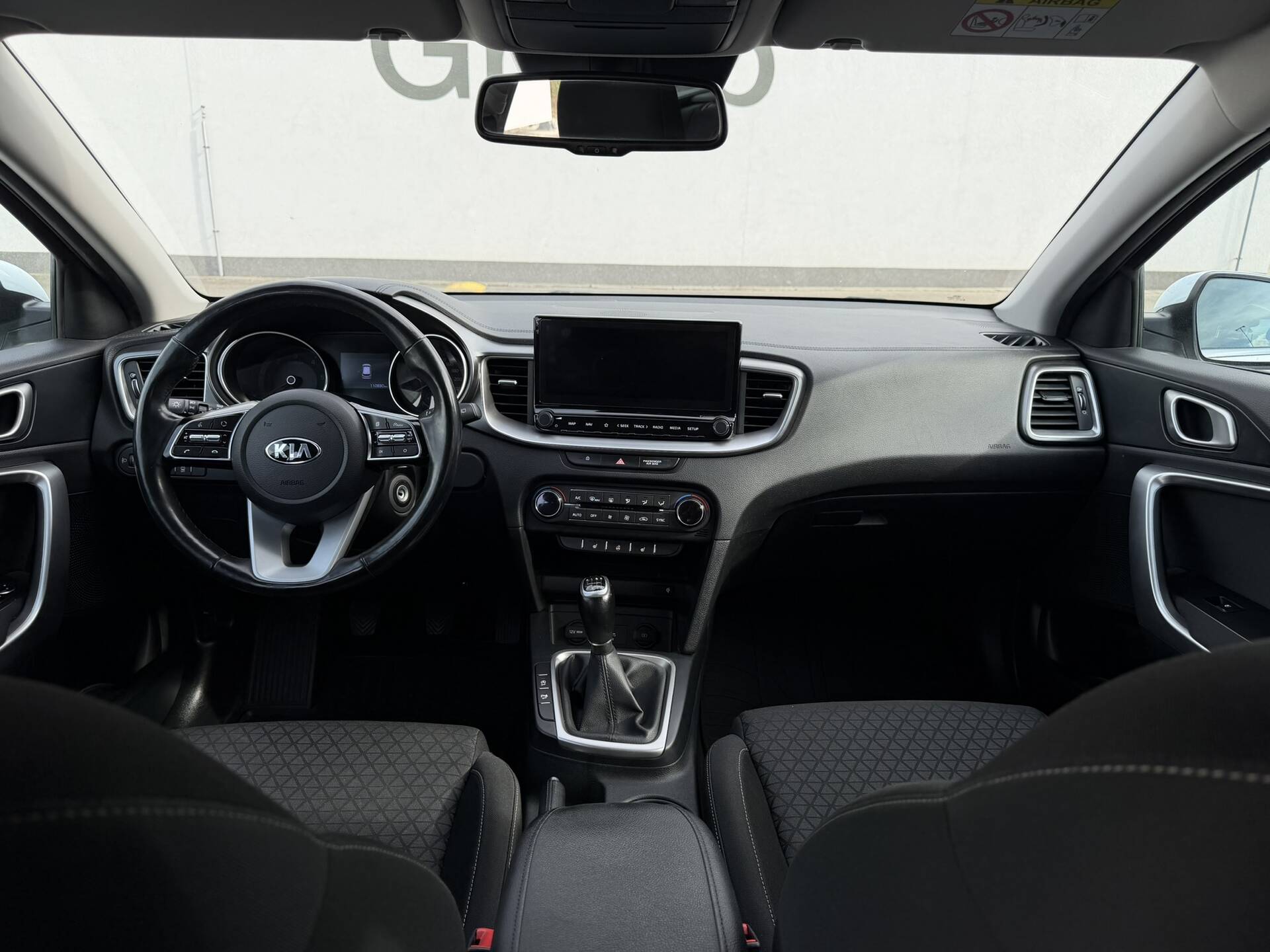 product-gallery-image