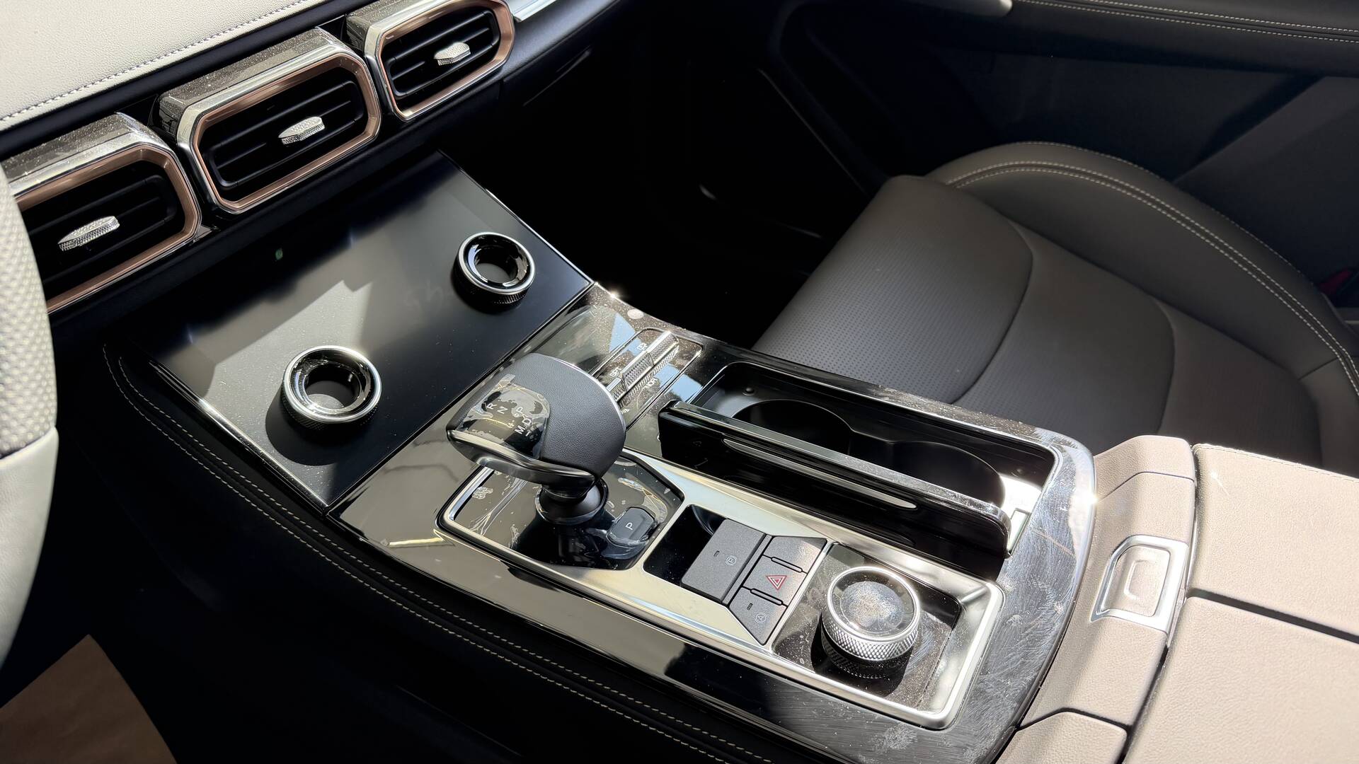 product-gallery-image