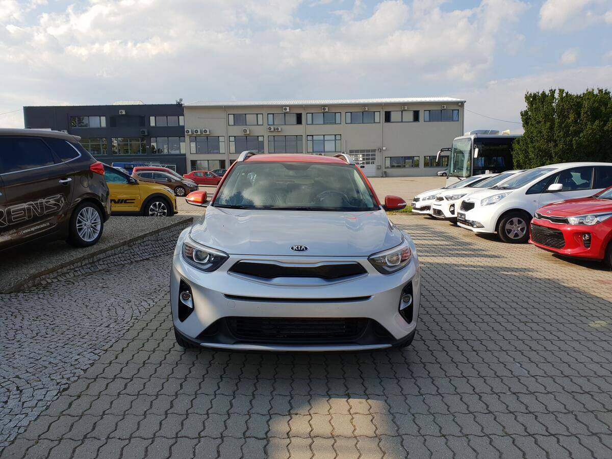 Kia Stonic 1.4 CVVT 74 kW  Premium