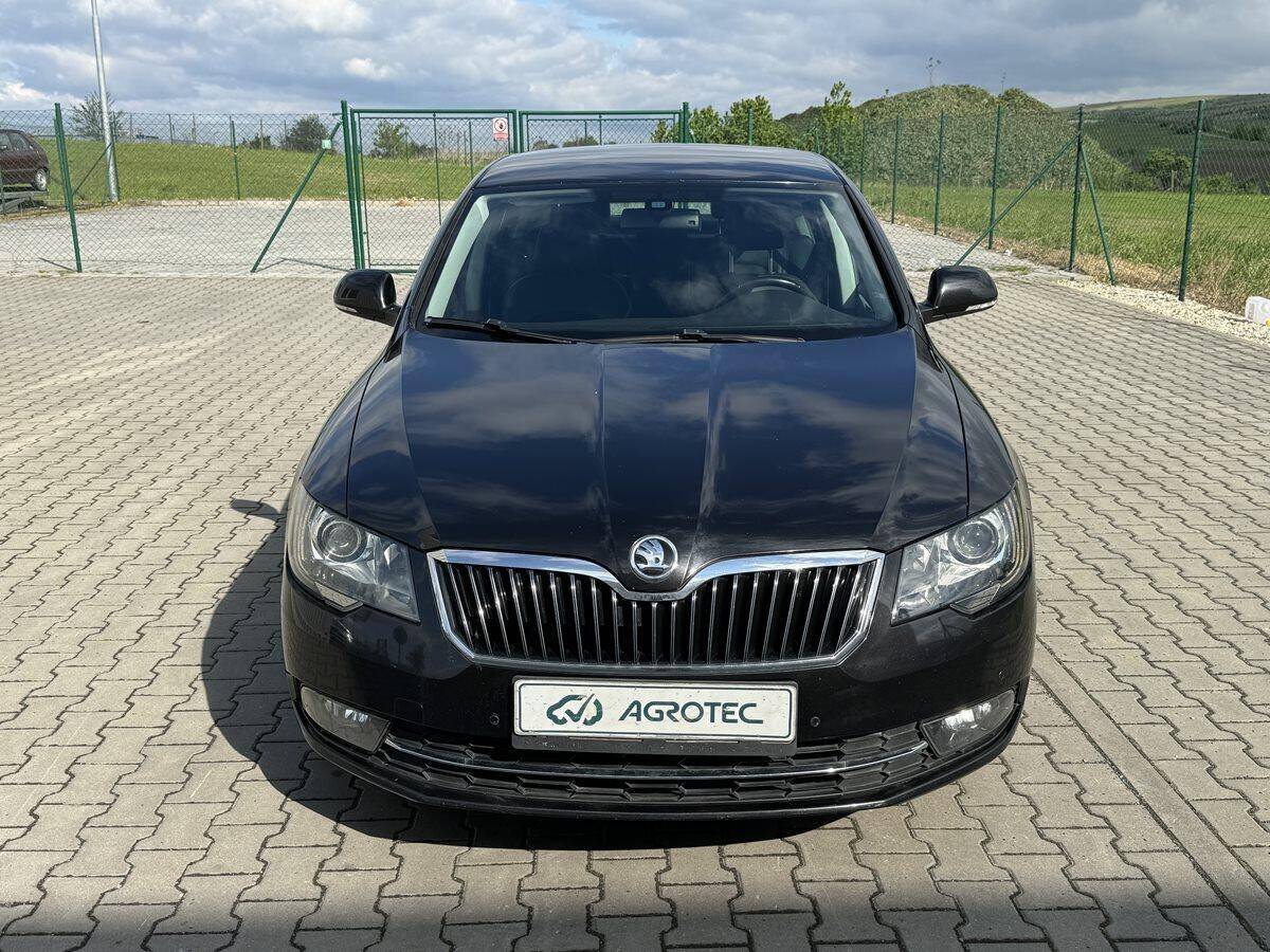 Škoda Superb 2.0 TDI 125kW Elegance 4x4 DSG