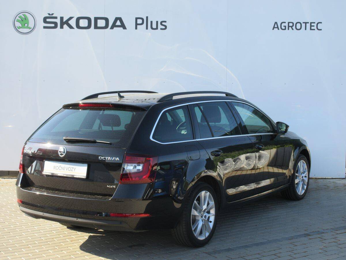 Škoda Octavia 2,0TDI 135kW DSG 4x4 Style