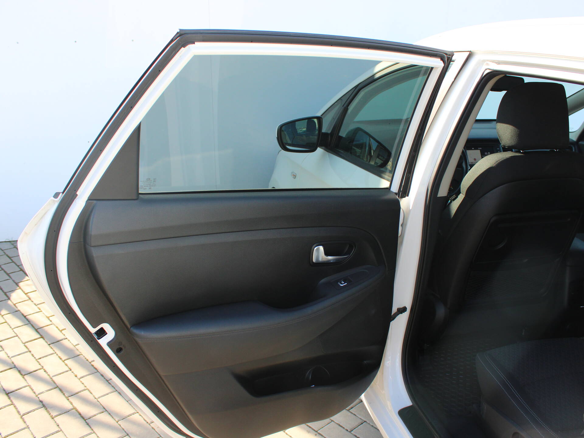 product-gallery-image