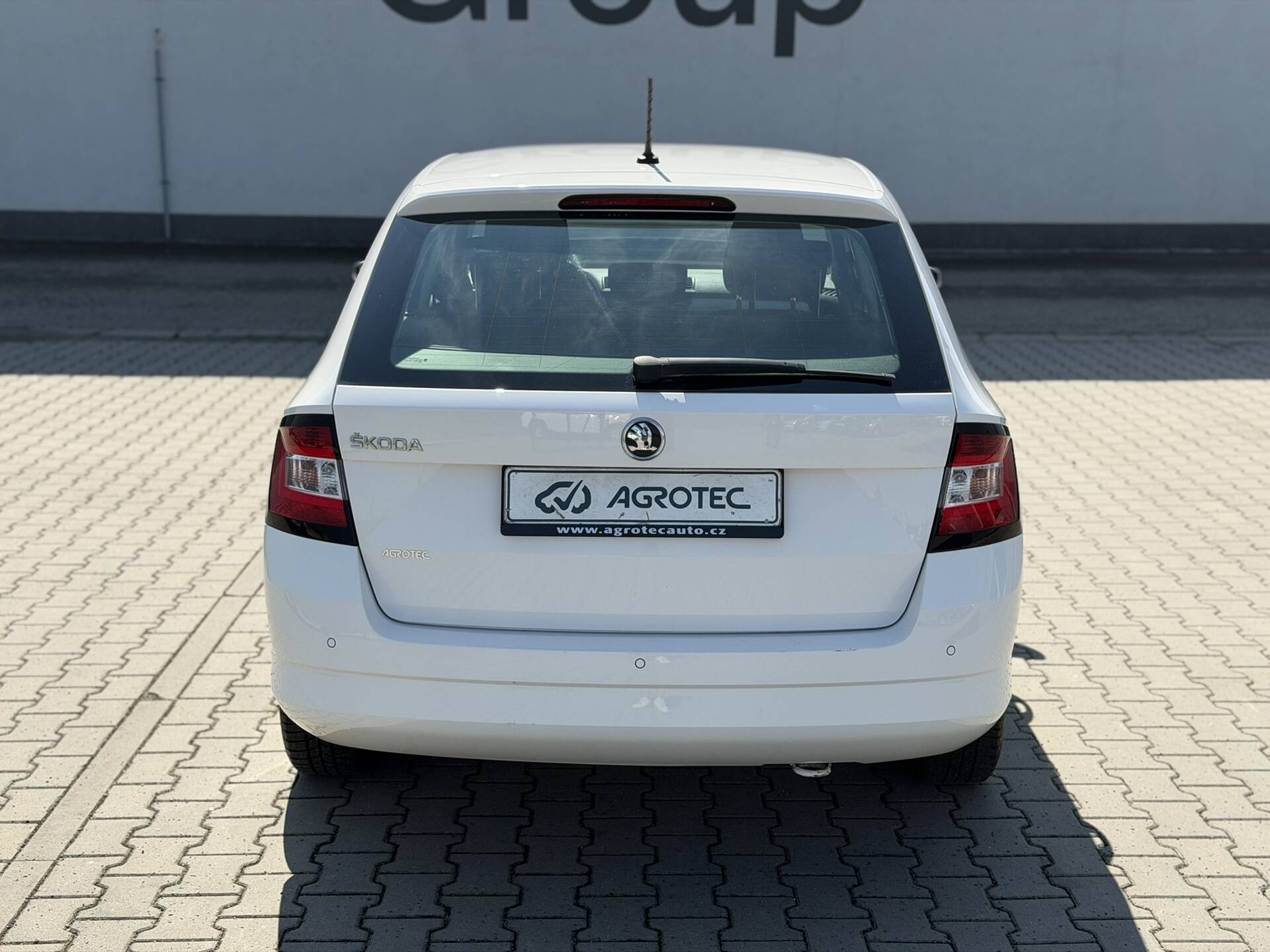 product-gallery-image