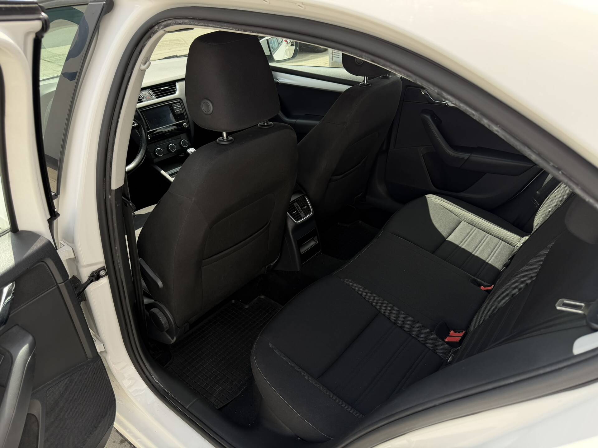 product-gallery-image