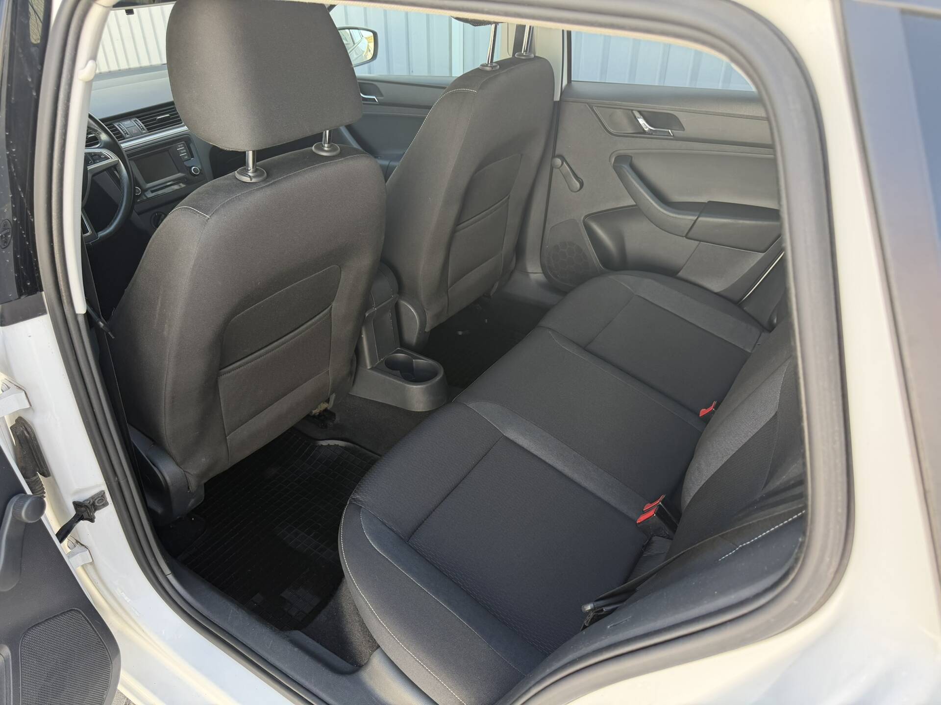 product-gallery-image