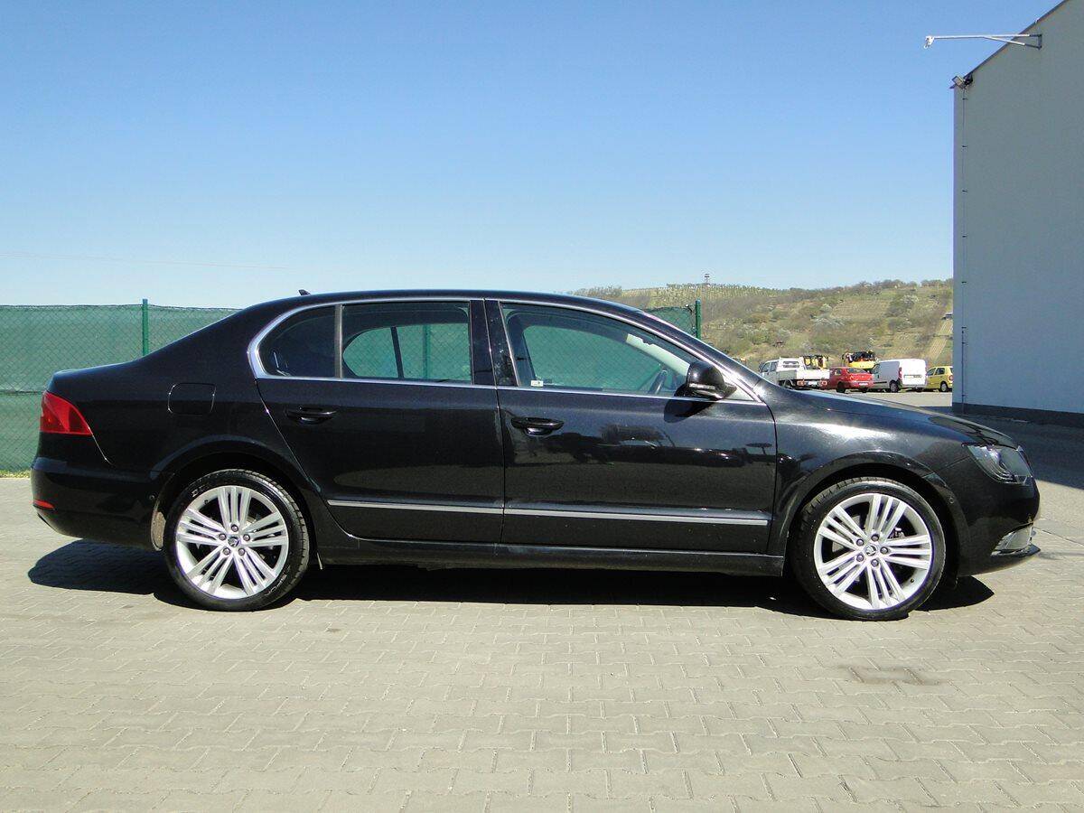 Škoda Superb 2.0 TDI 125kW 4x4  ELEGANCE