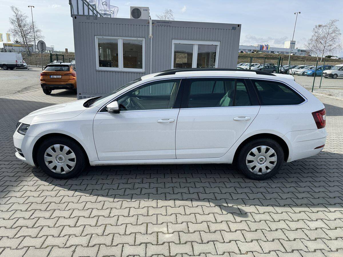 Škoda Octavia 1.6 TDI 85kW Style Combi