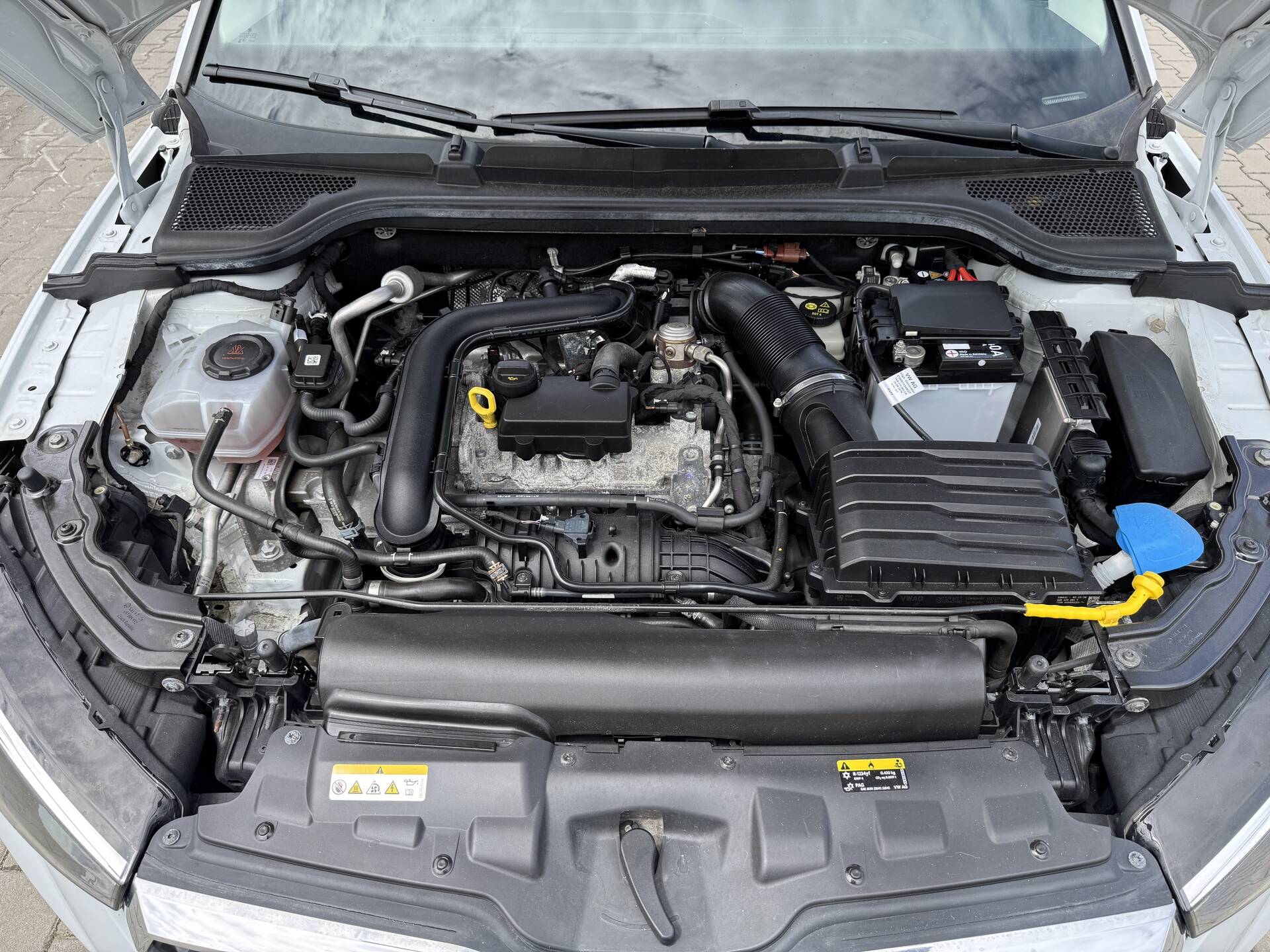 product-gallery-image