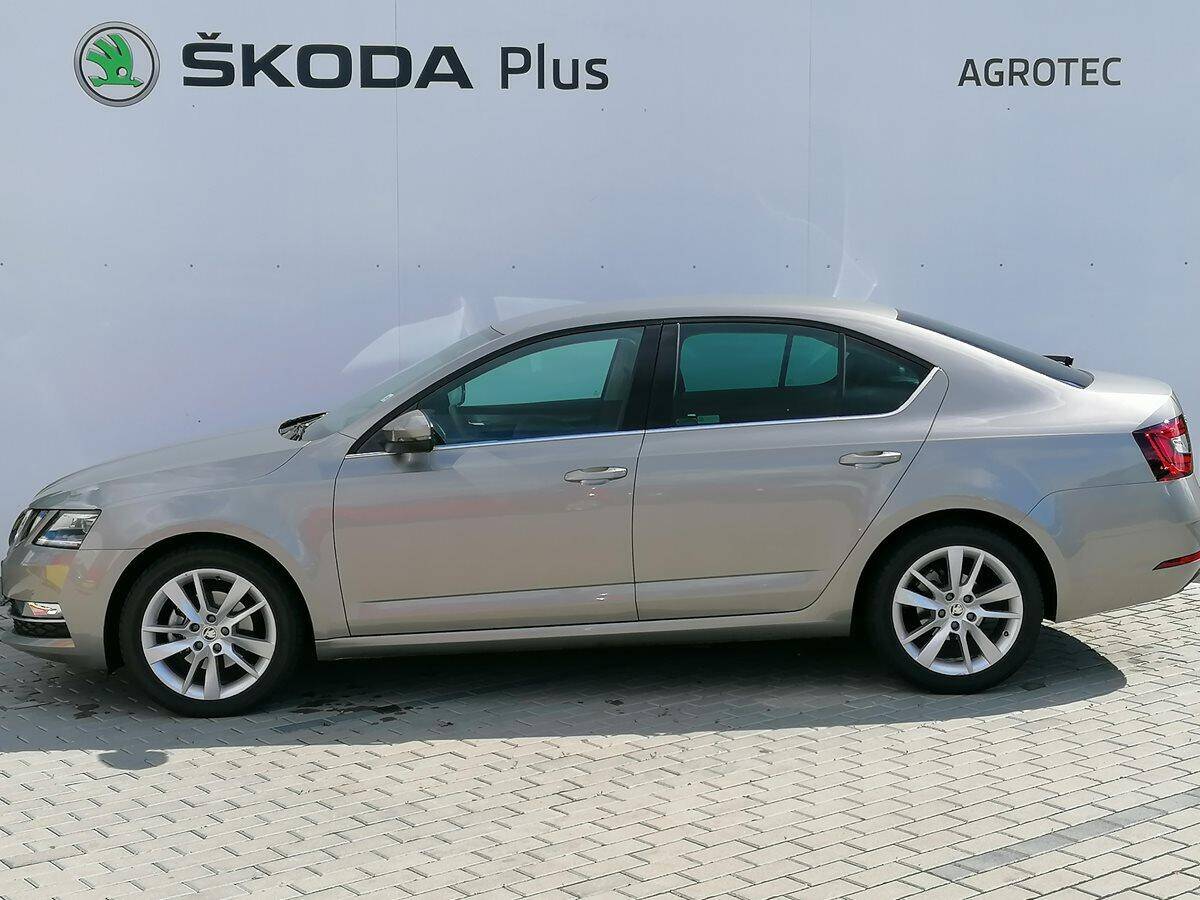 Škoda Octavia DSG 2,0 TDI/110 kW Style Extra
