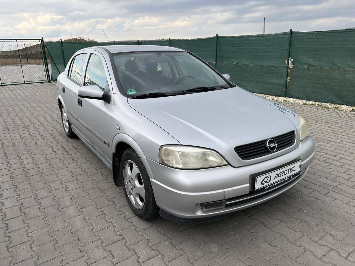 Opel Astra 1.6 74 kW 16V CD