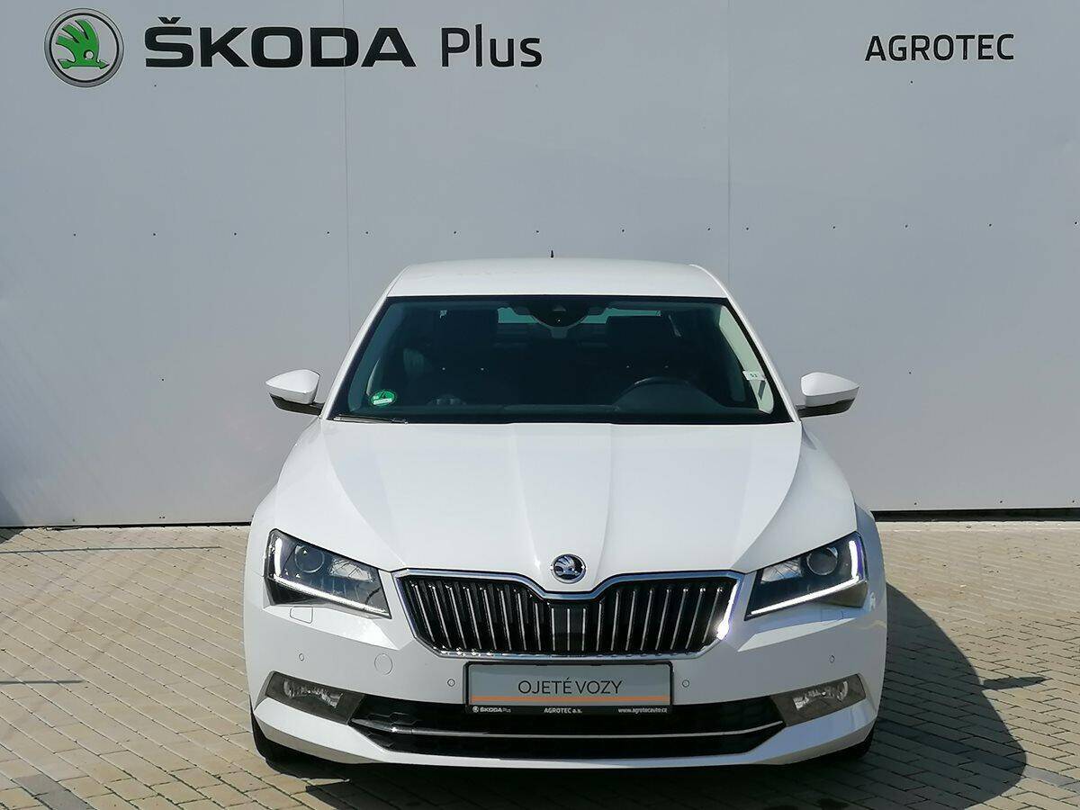 Škoda Superb 2.0 TDI 110kW Style AP