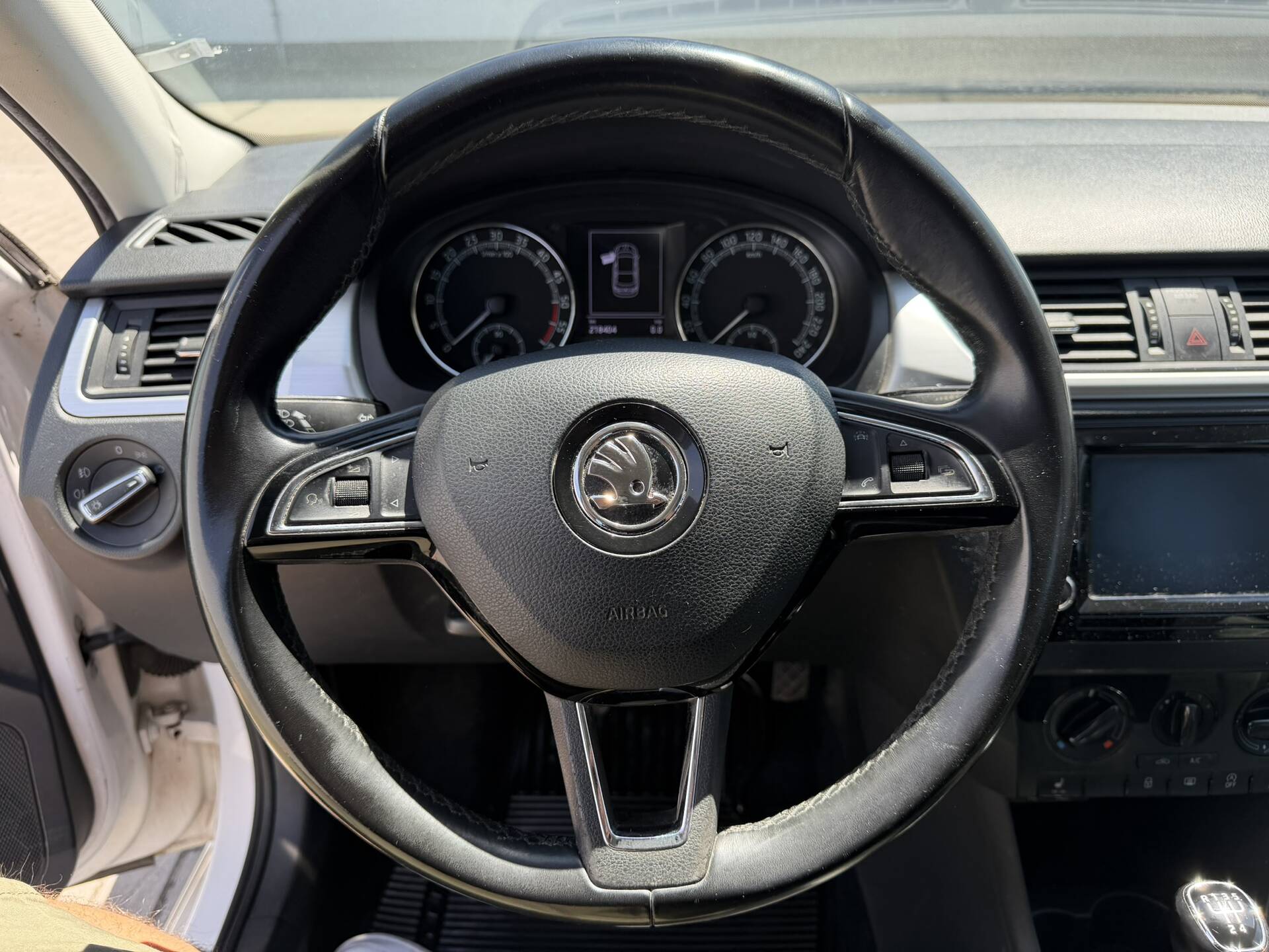 product-gallery-image