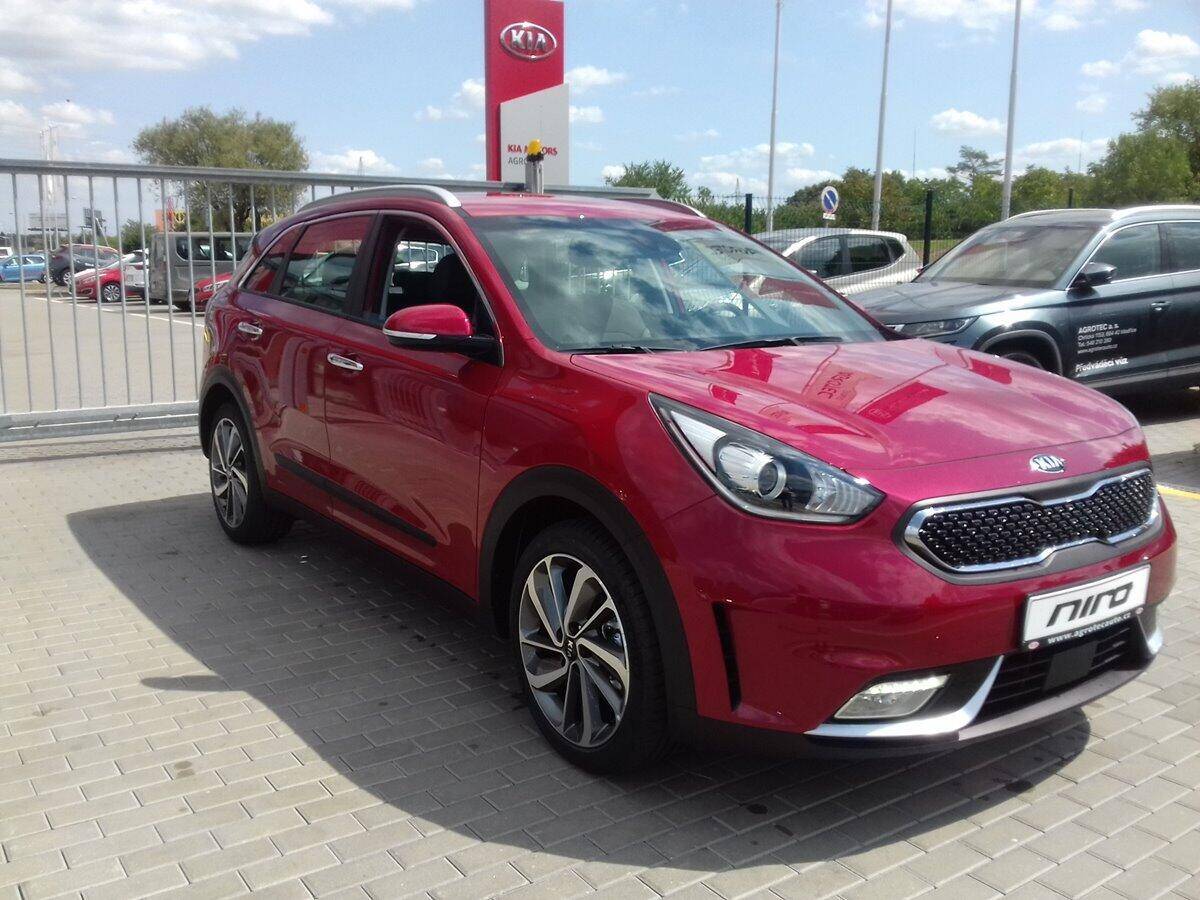 Kia Niro 1.6 GDI HEV 104 kW  Exclusive