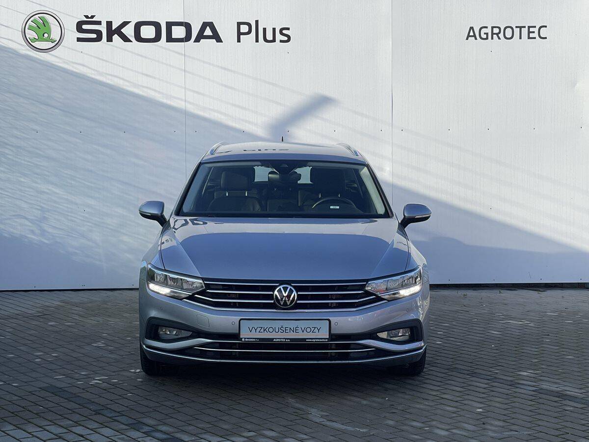 Volkswagen Passat 1.5 TSI EVO BMT DSG Elegance