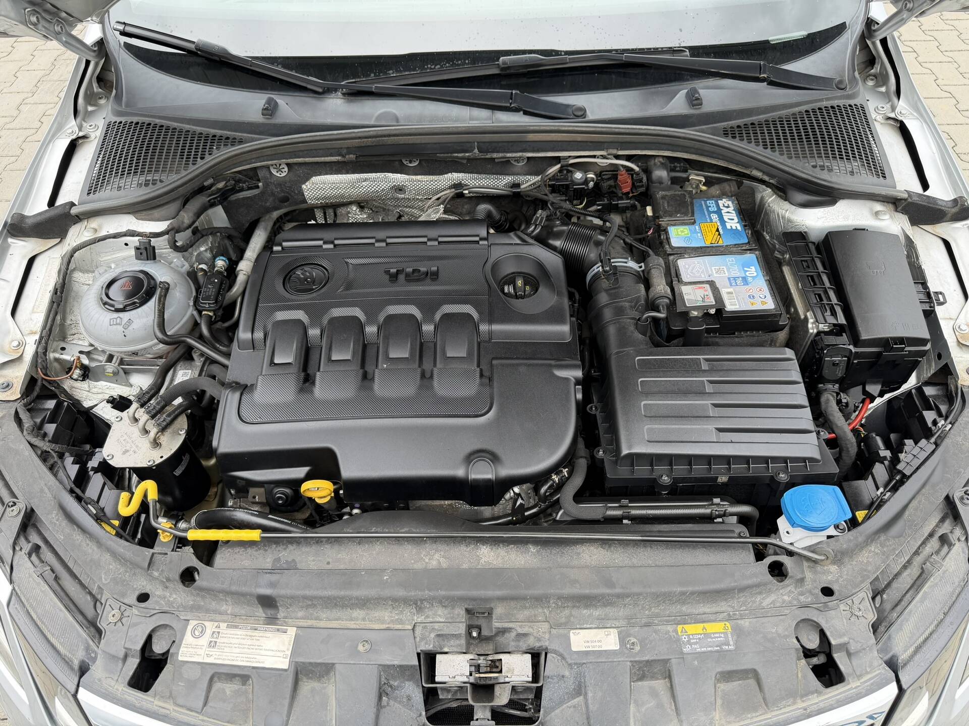 product-gallery-image