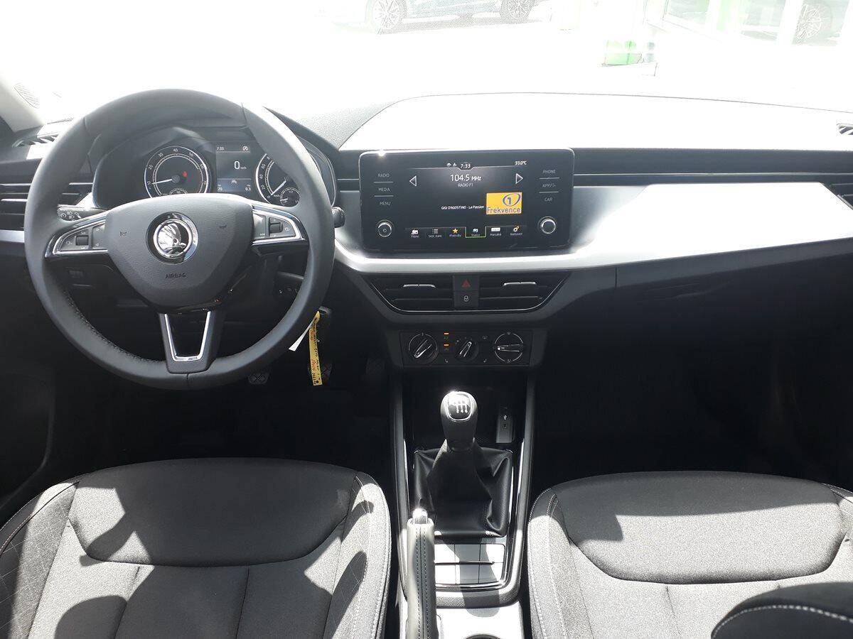 Škoda Scala 1.0 MPI 44 kW  125 let