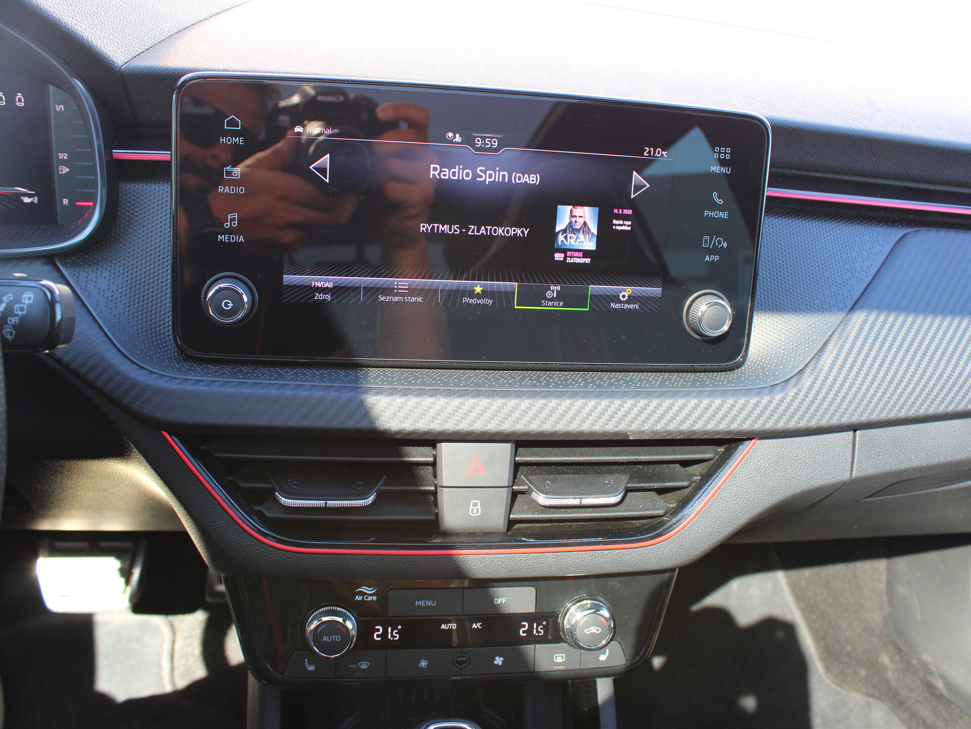 product-gallery-image