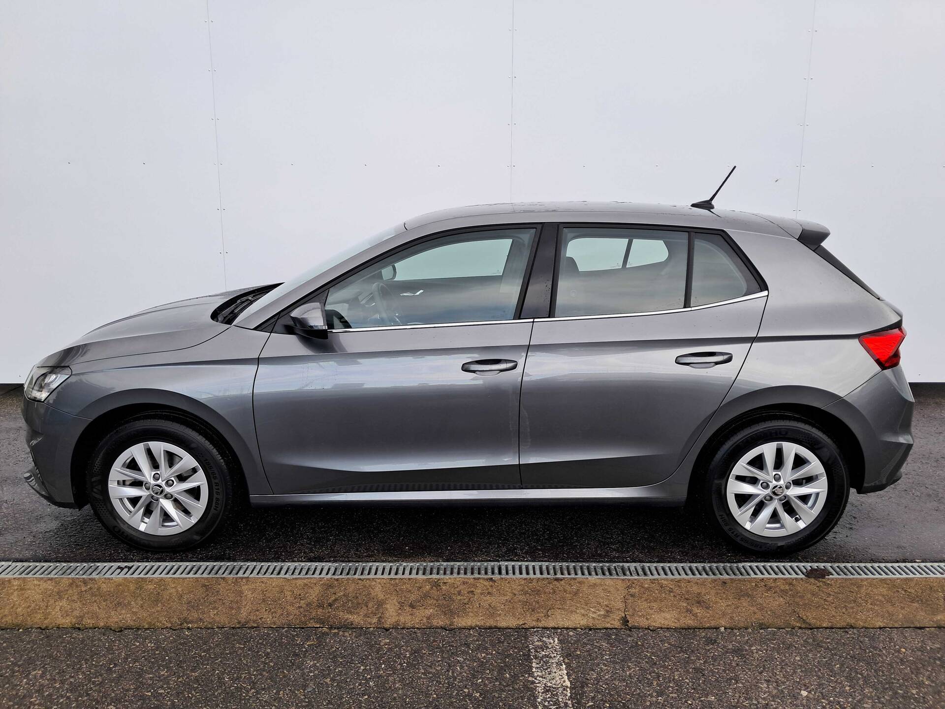 product-gallery-image