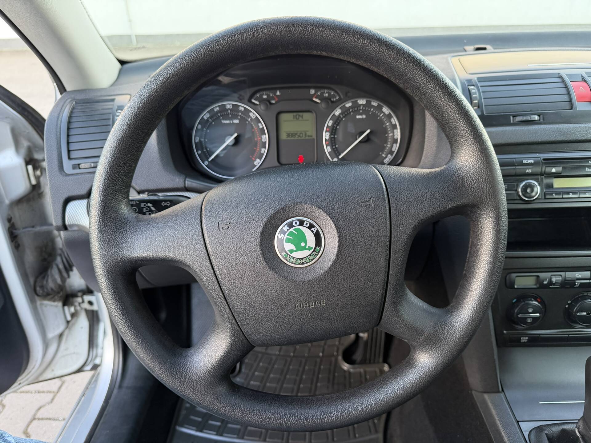 product-gallery-image