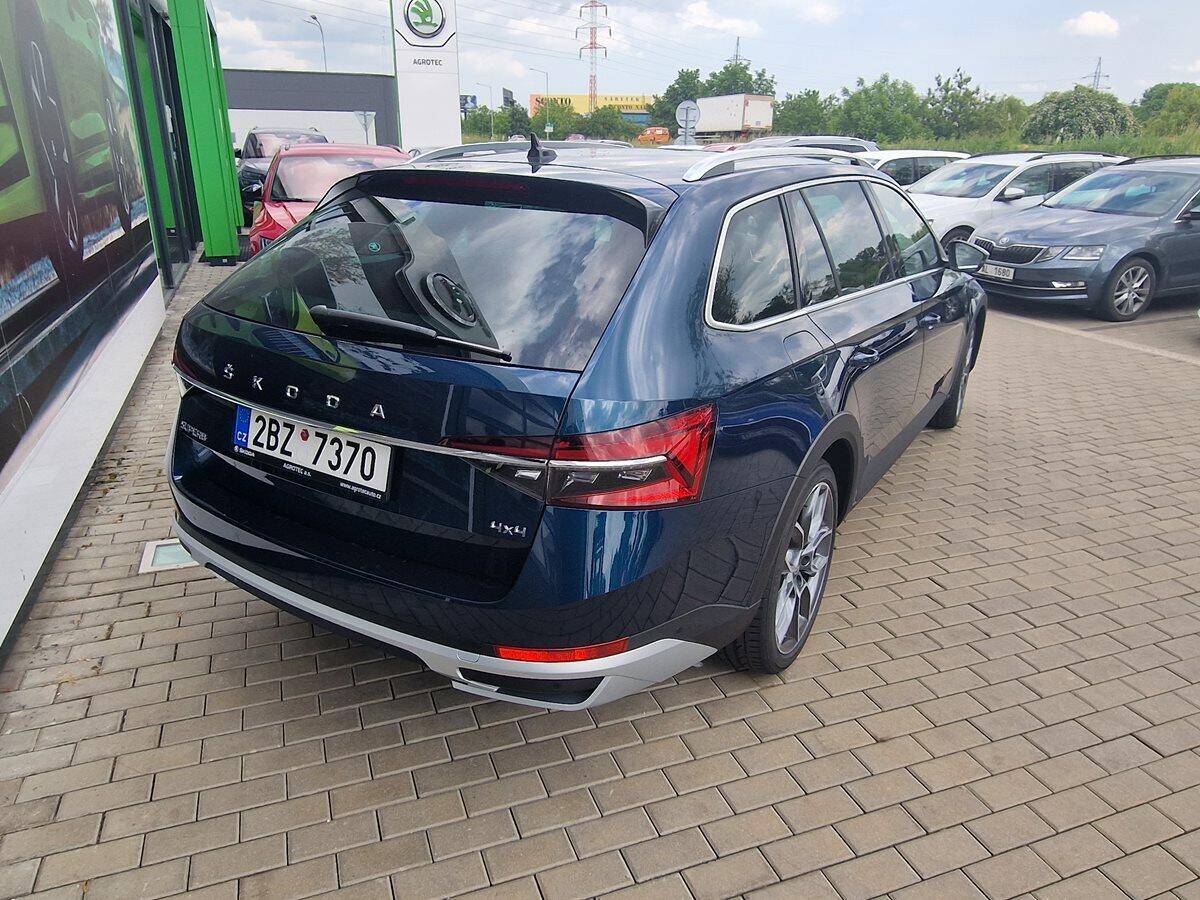 Škoda Superb Combi 2.0 TDI 147 kW Scout