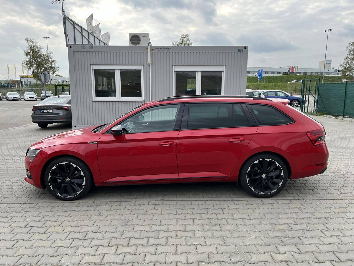 Škoda Superb 2.0 TDI 147kW SportLine Combi