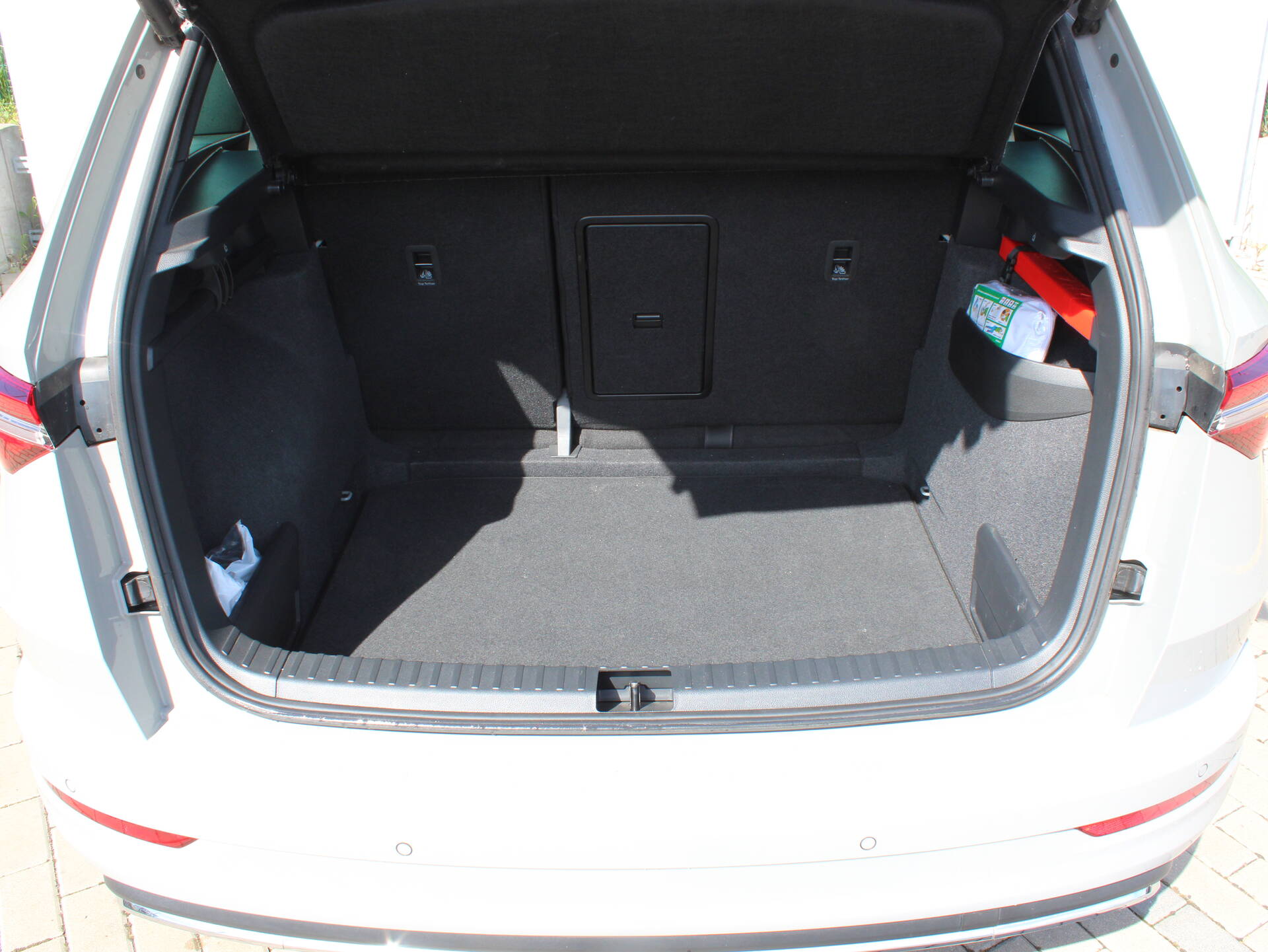 product-gallery-image