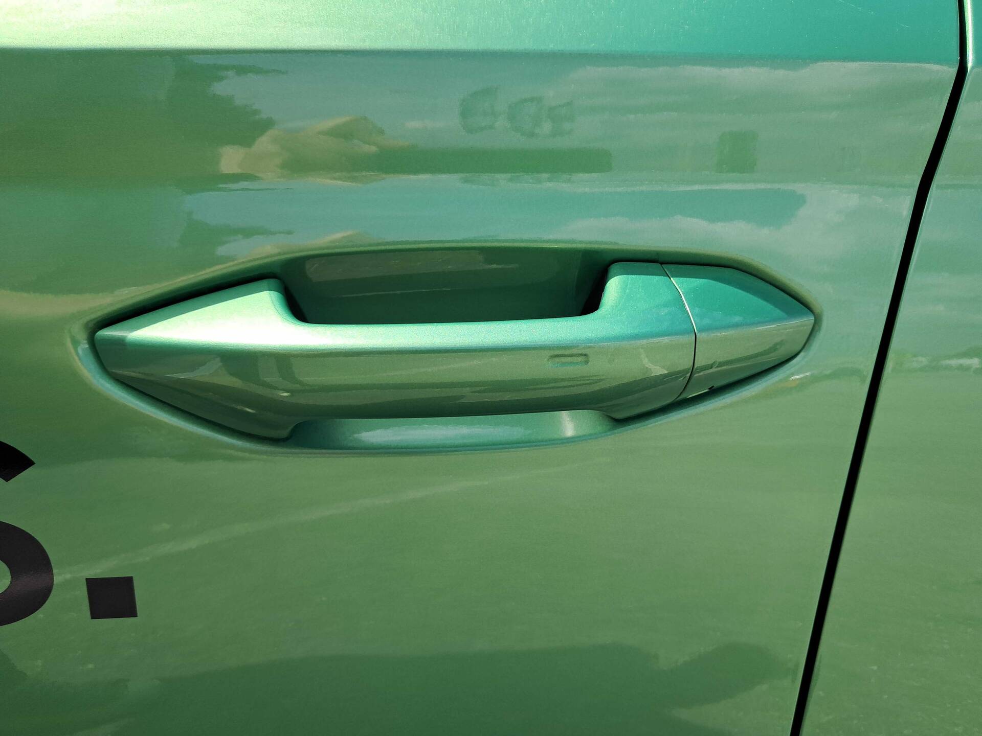 product-gallery-image