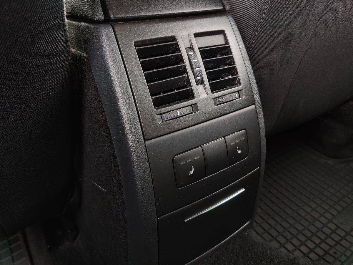 product-gallery-image