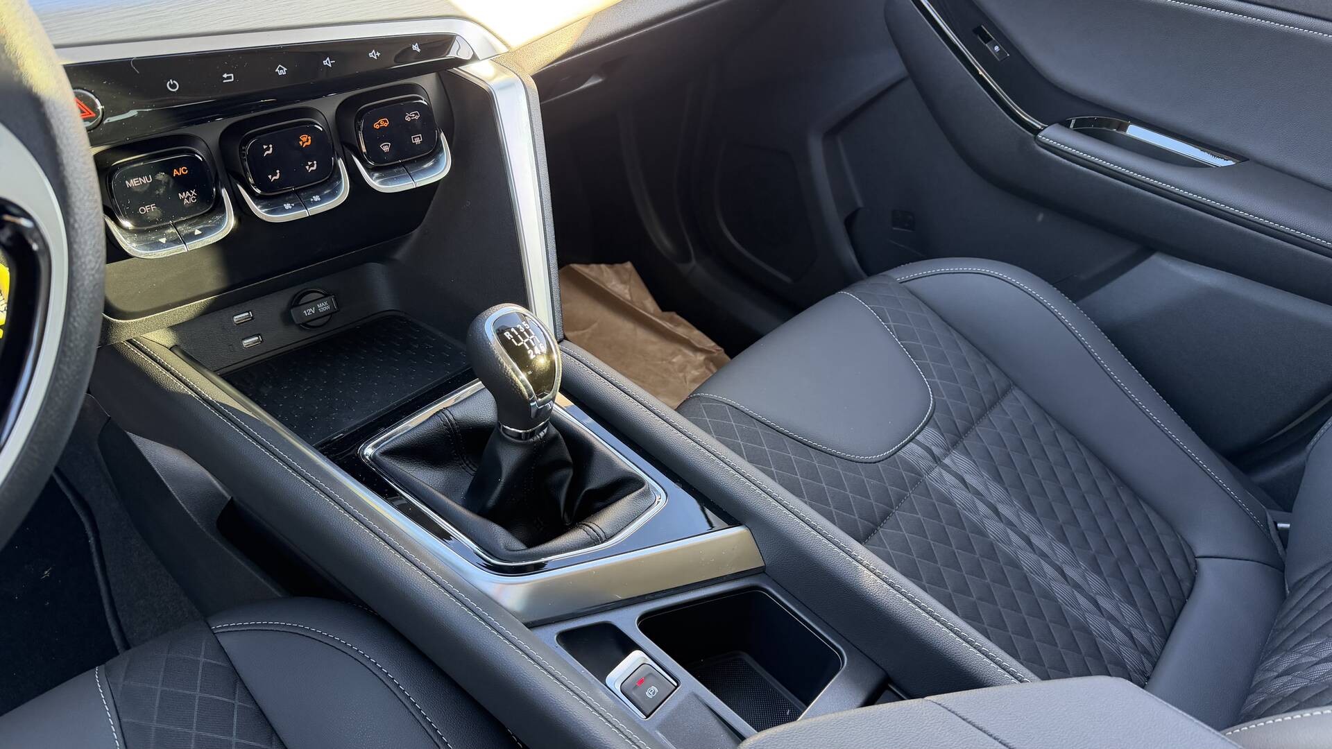 product-gallery-image