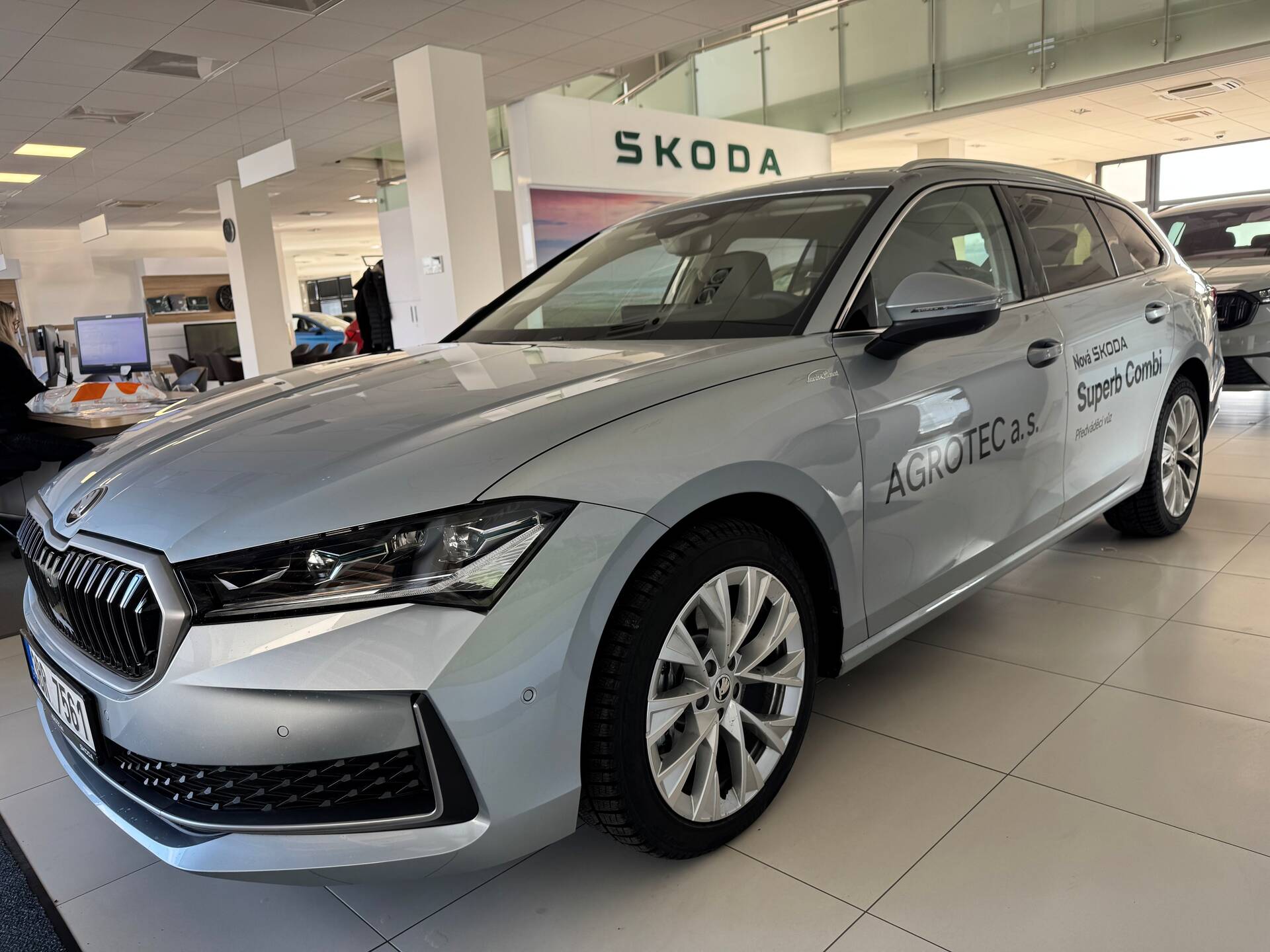 Skoda Superb Combi 2.0 TDI 142 kW L&K