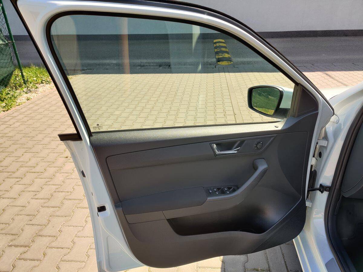 product-gallery-image