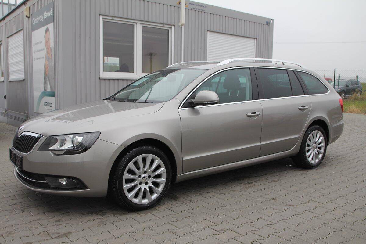 Škoda Superb