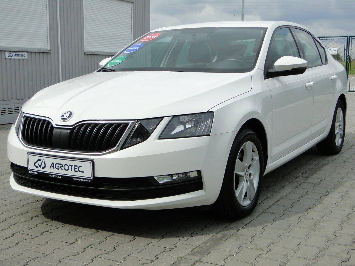 Škoda Octavia 1.6 TDI 85kW AMBITION FRESH