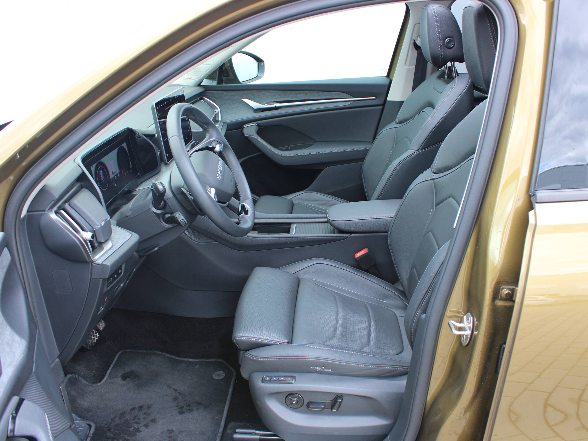 product-gallery-image