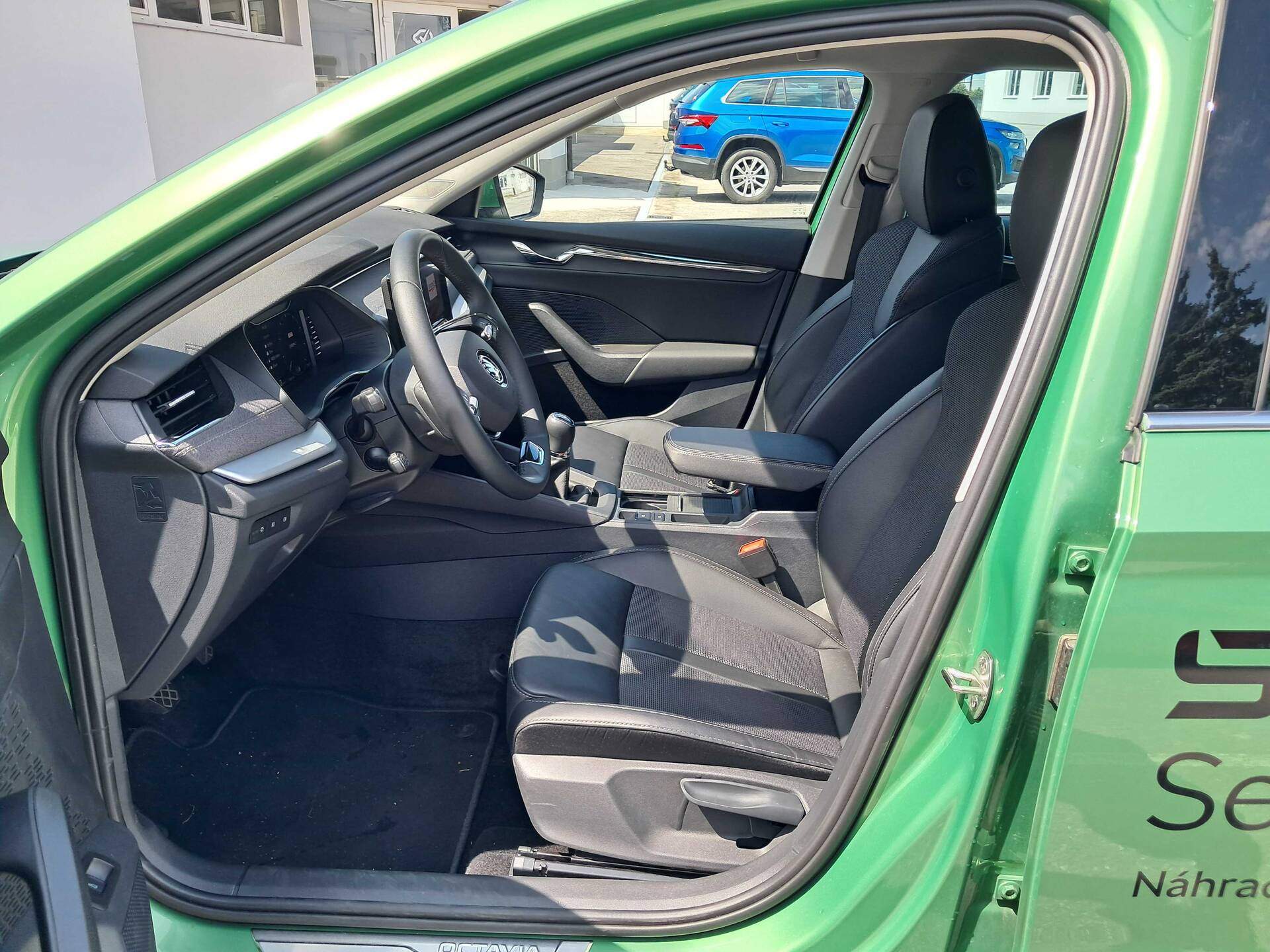 product-gallery-image