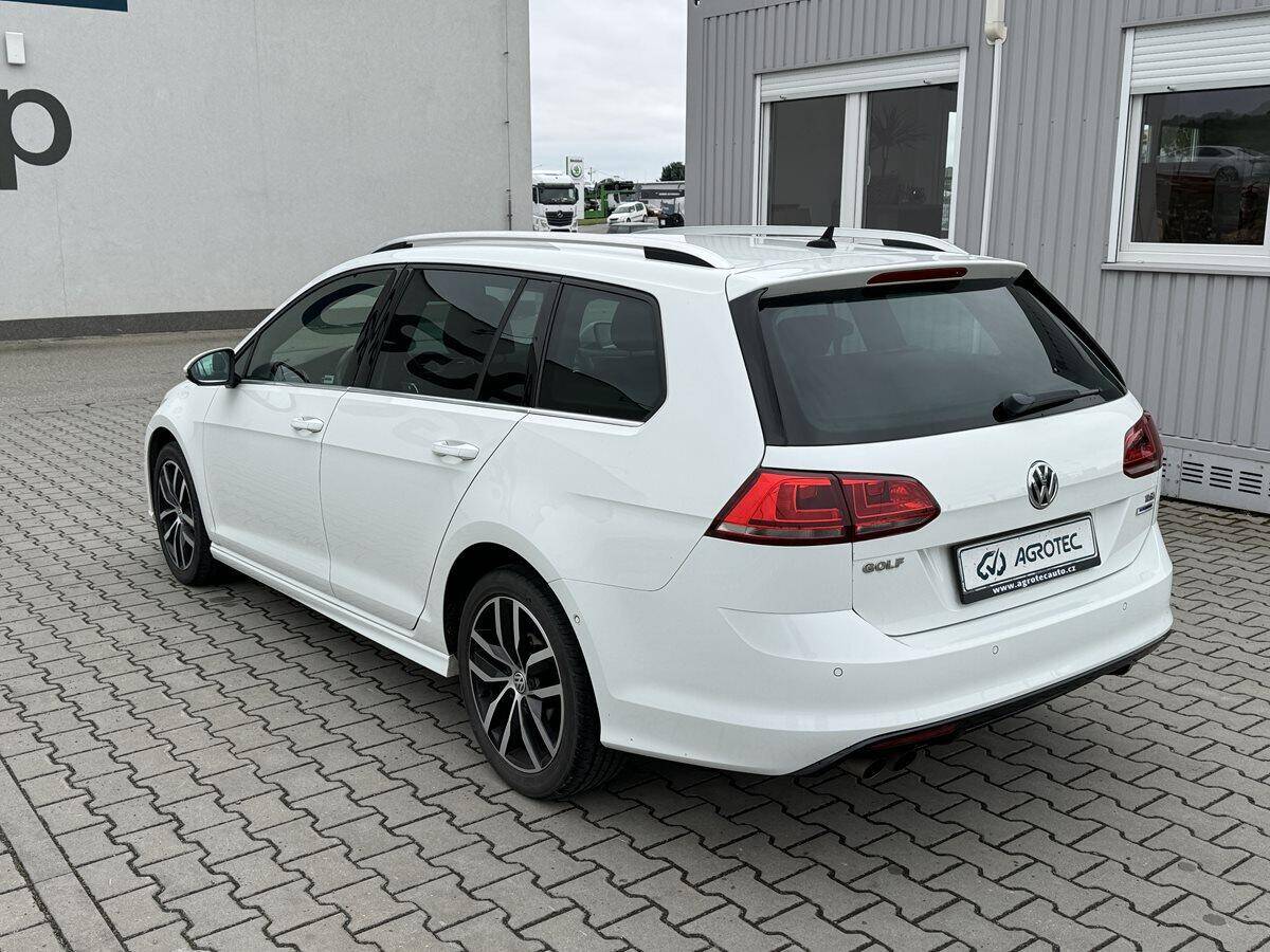 Volkswagen Golf 1.4 TSI 110 kW R-Line Highline