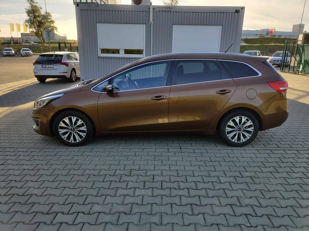 Kia Ceed 1.6 CRDi 100kW Exclusive SW