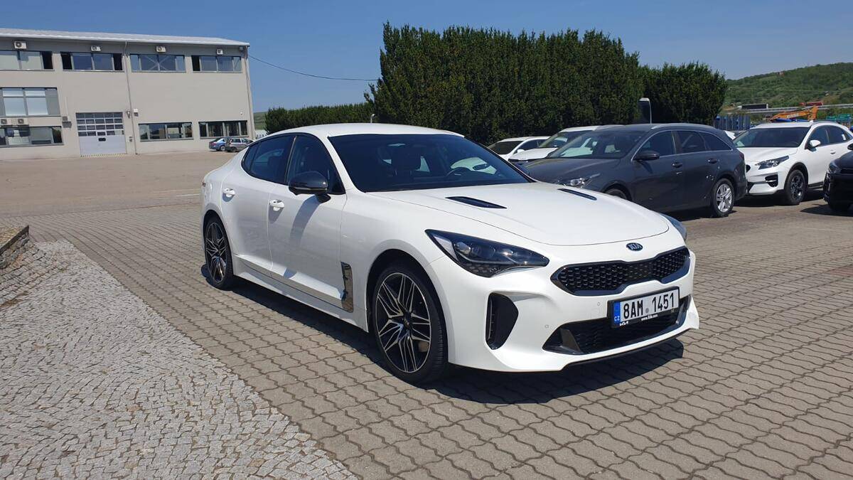 Kia Stinger 3.3 T-GDI 269 kW GT