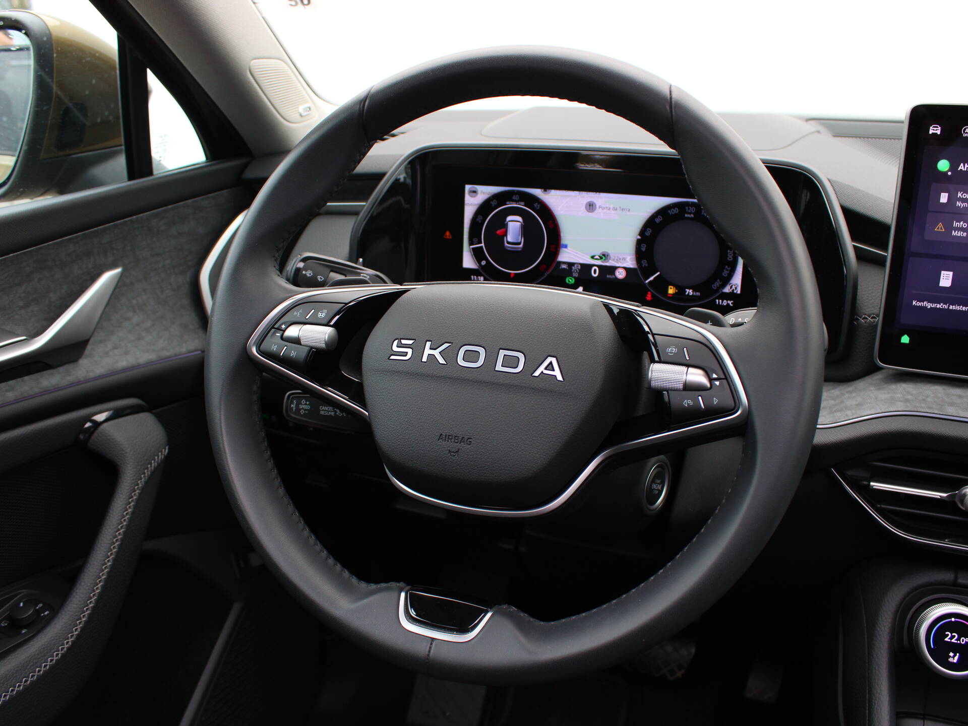 product-gallery-image