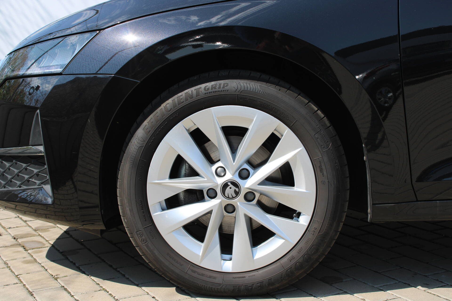 product-gallery-image