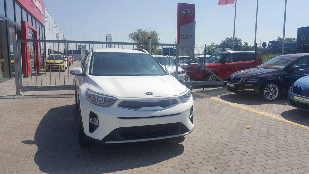 Kia Stonic 1.4 CVVT 74 kW  Premium