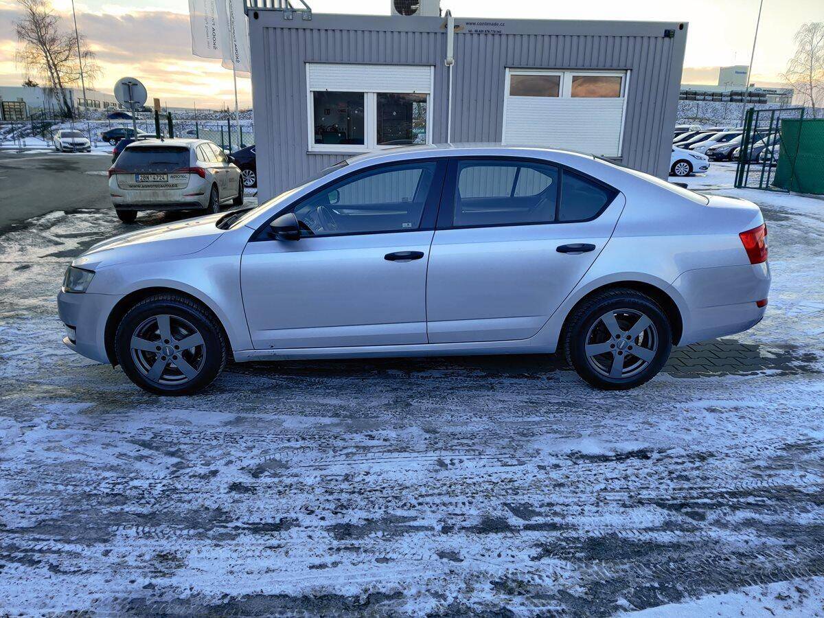 Škoda Octavia 1.6 TDI 77 kW CR DPF Active