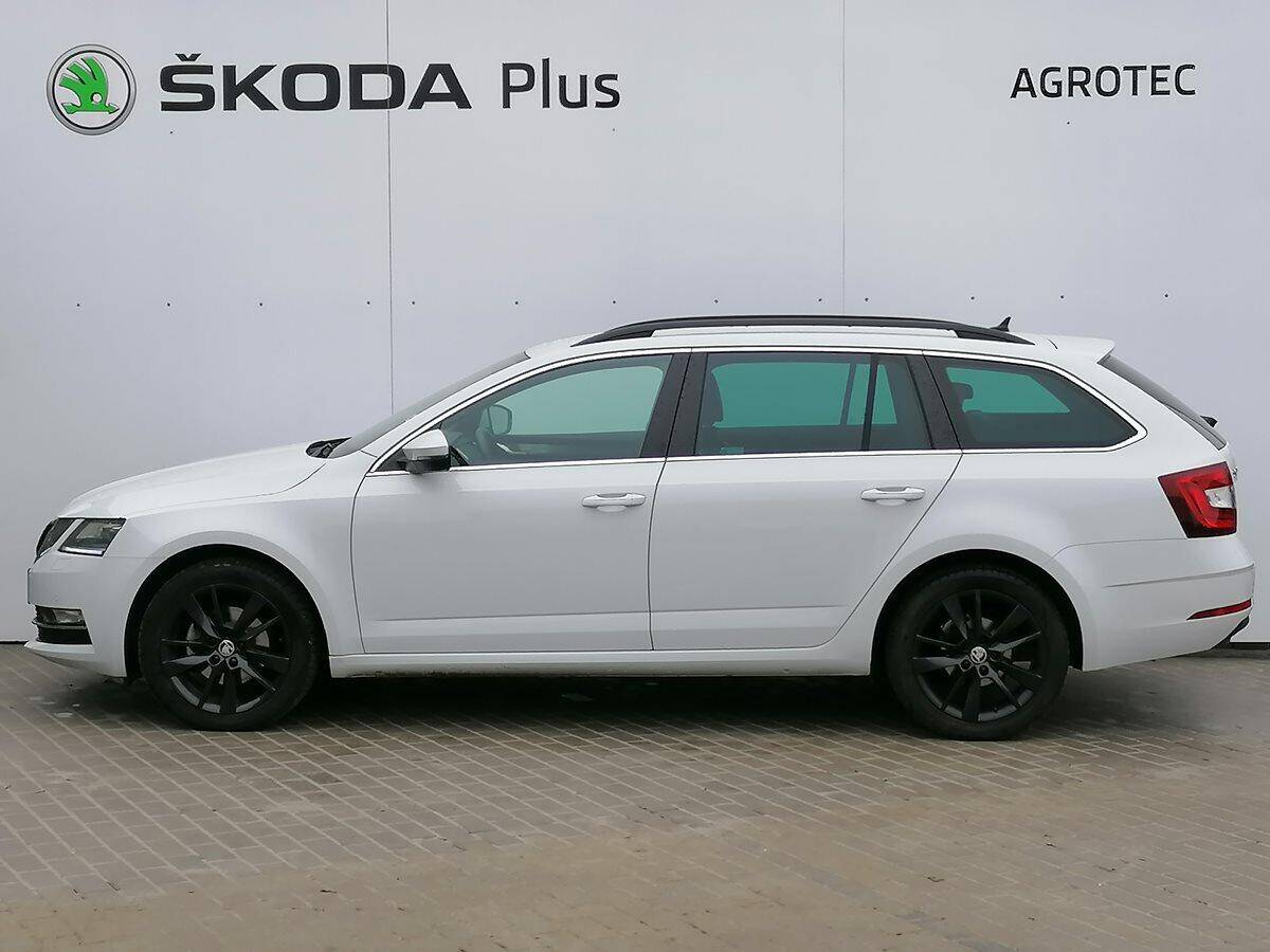 Škoda Octavia Combi DSG 1,5TSI/110 kW Style