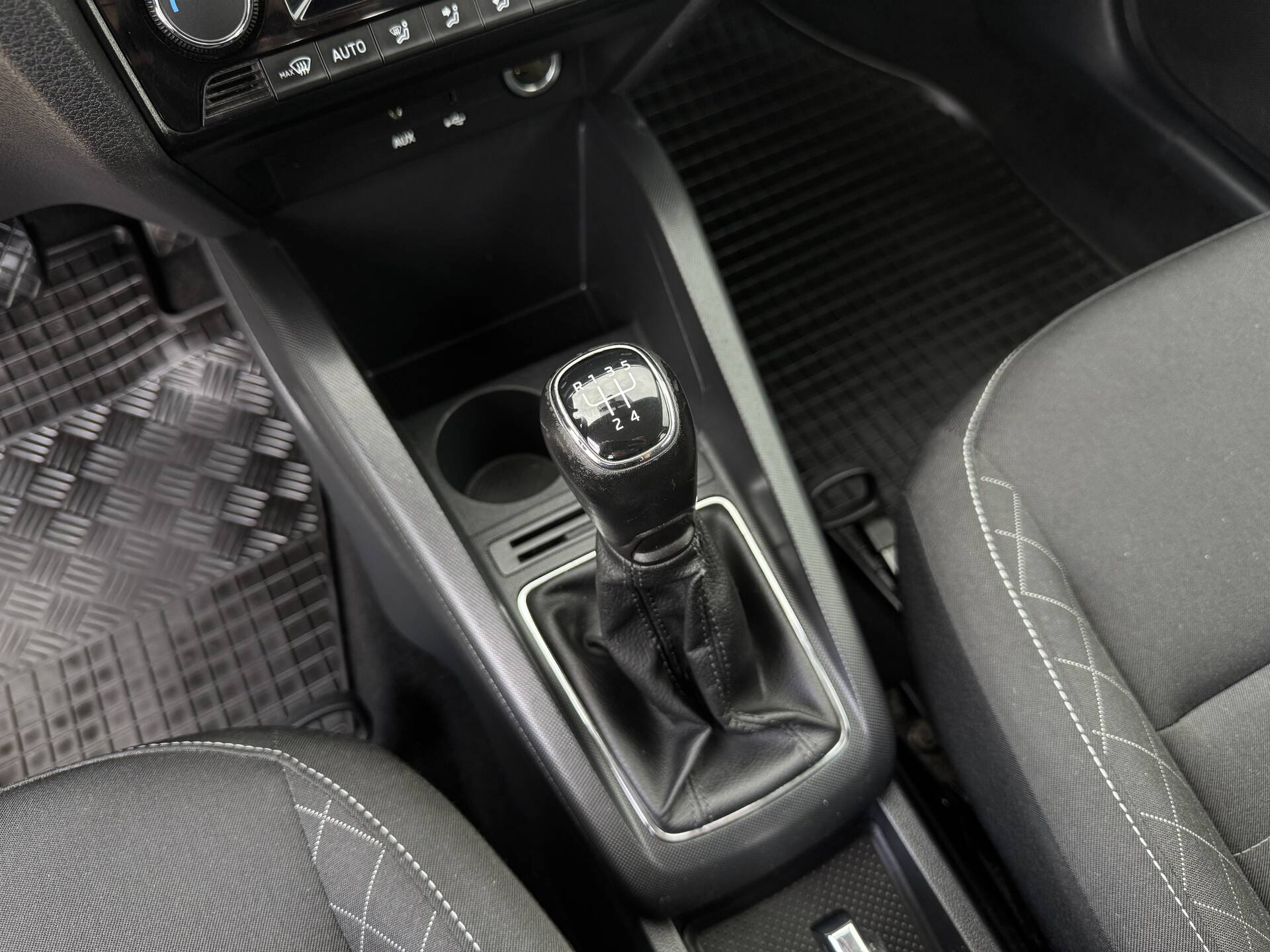 product-gallery-image