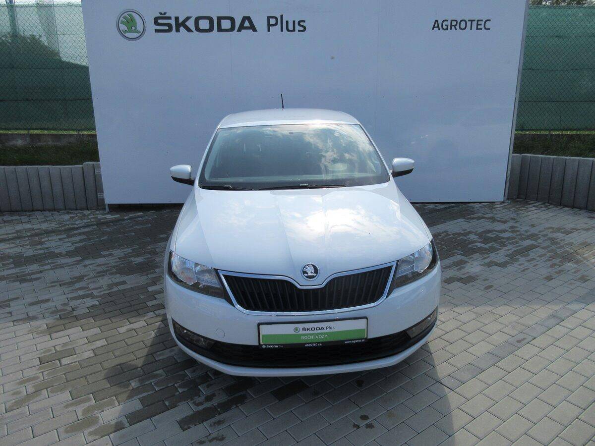 Škoda Rapid