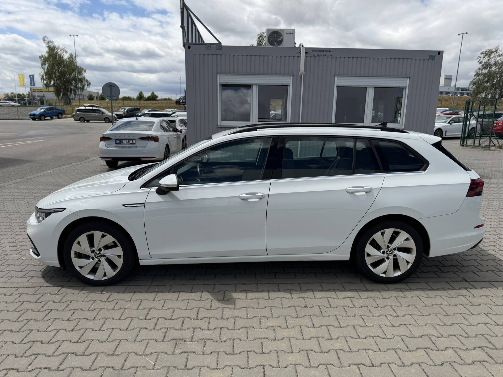Volkswagen Golf 2.0 TDI 110kW Style Combi