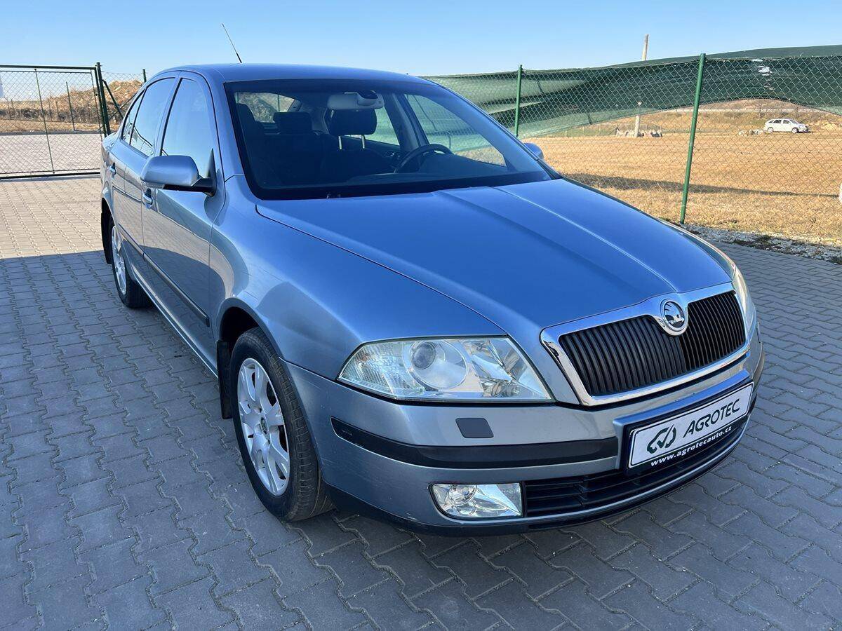Škoda Octavia 1.6 FSI 85 kW Elegance